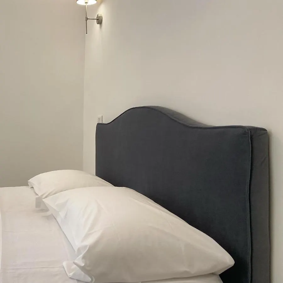 Gualtieri Luxury Suite San Giorgio a Cremano 0*,  Italy